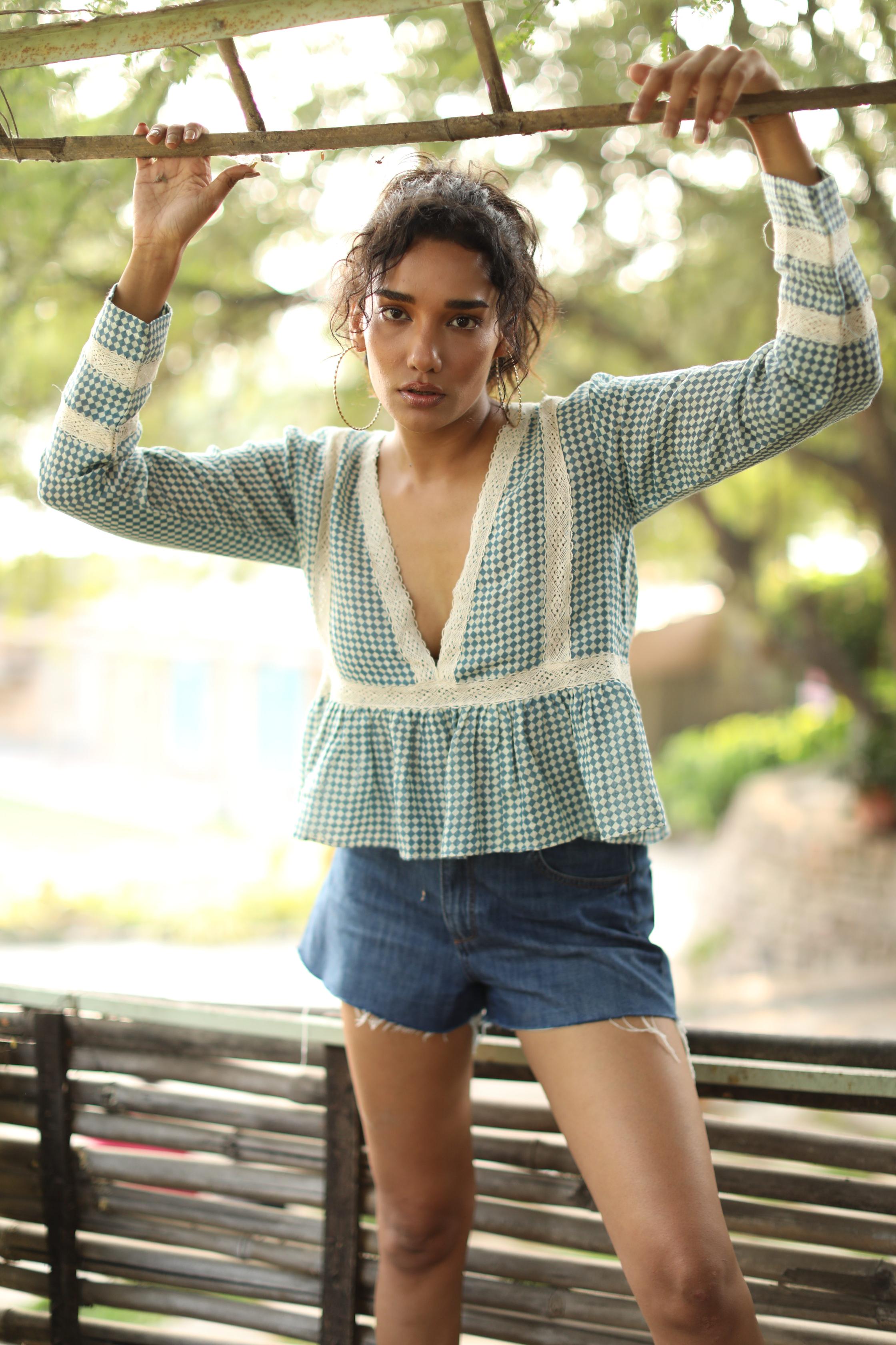 Tidal Checks - Linen Summer Top