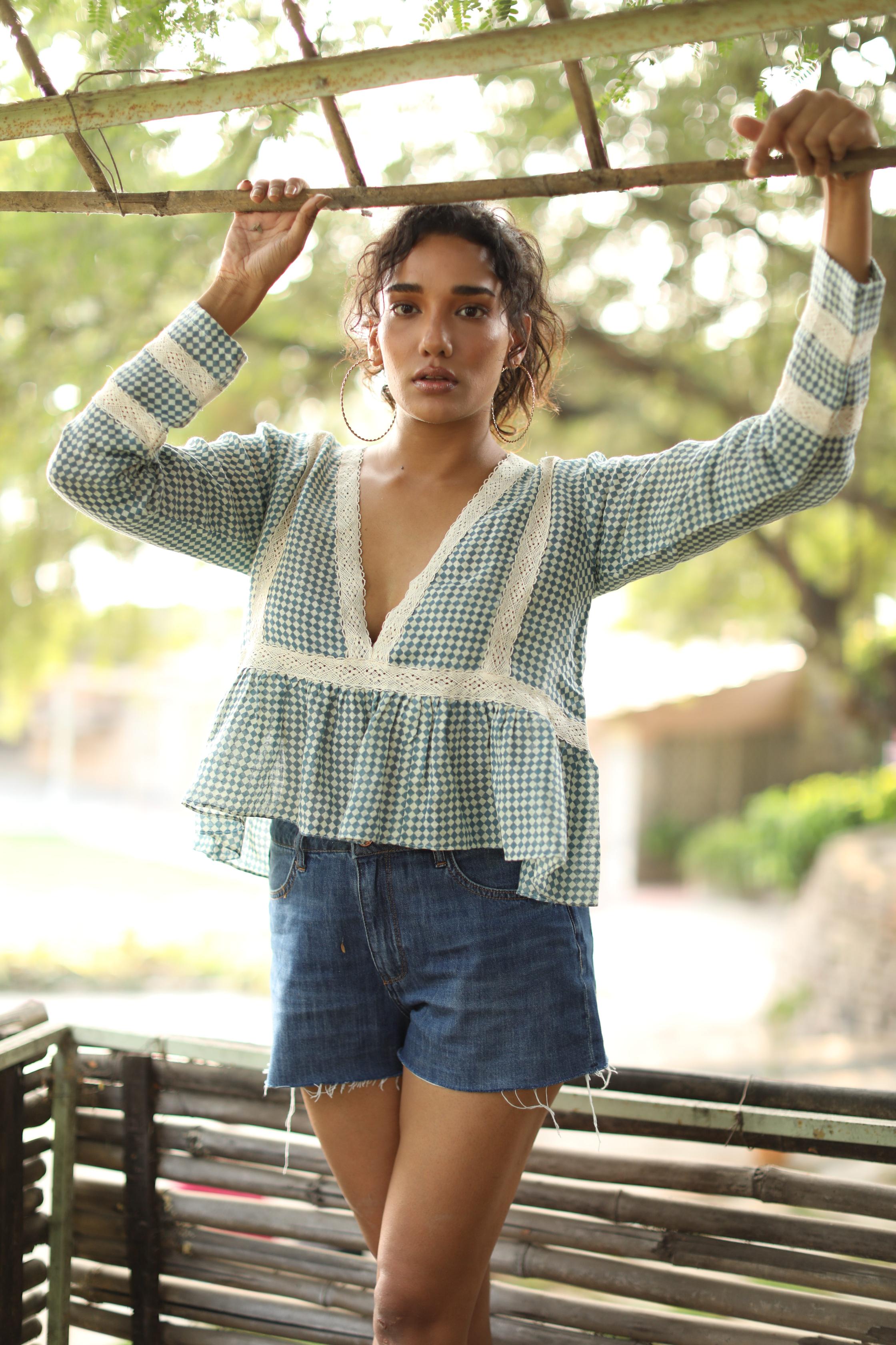 Tidal Checks - Linen Summer Top