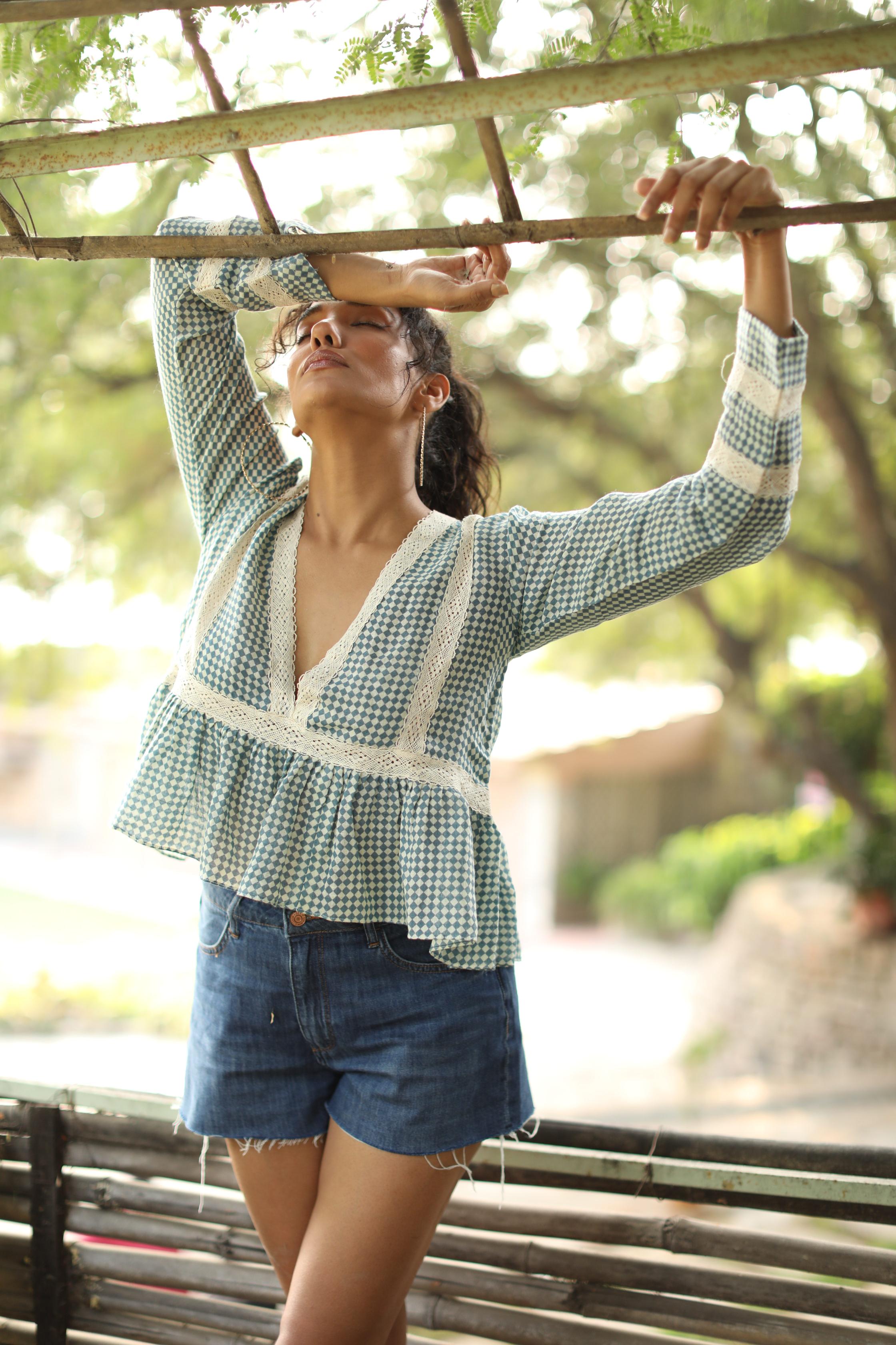 Tidal Checks - Linen Summer Top
