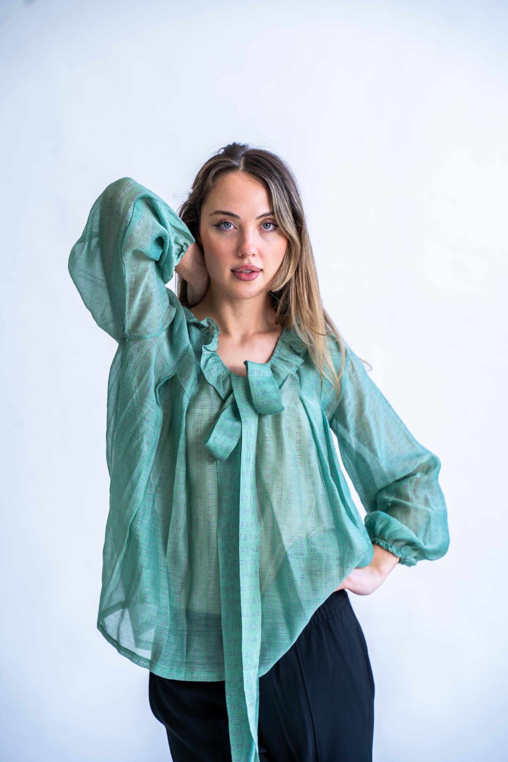 Verdant Ties - Blend of 100% Hand-Loom Cotton and Silk (Chanderi) Top