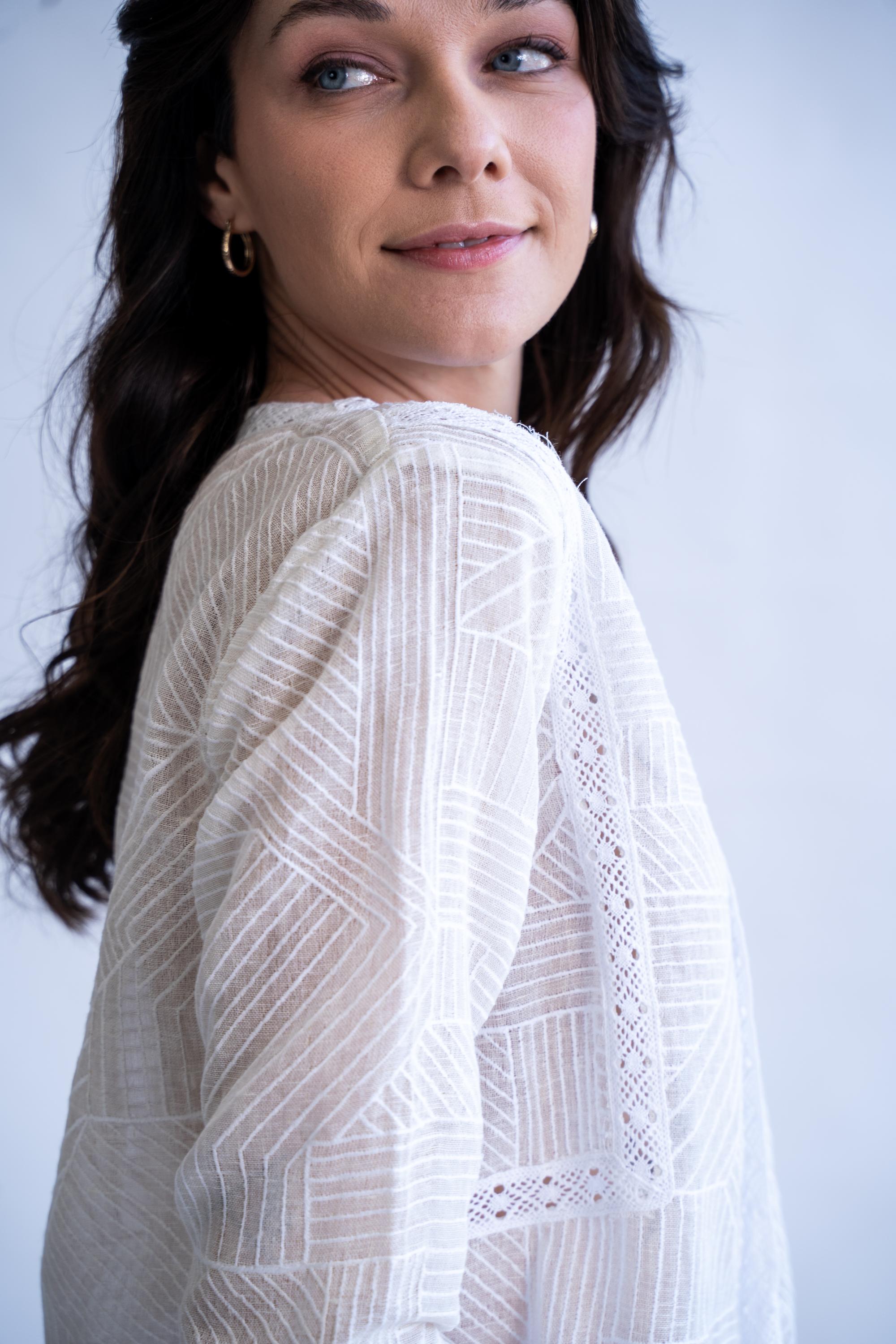 White Whispers - Linen Summer Top