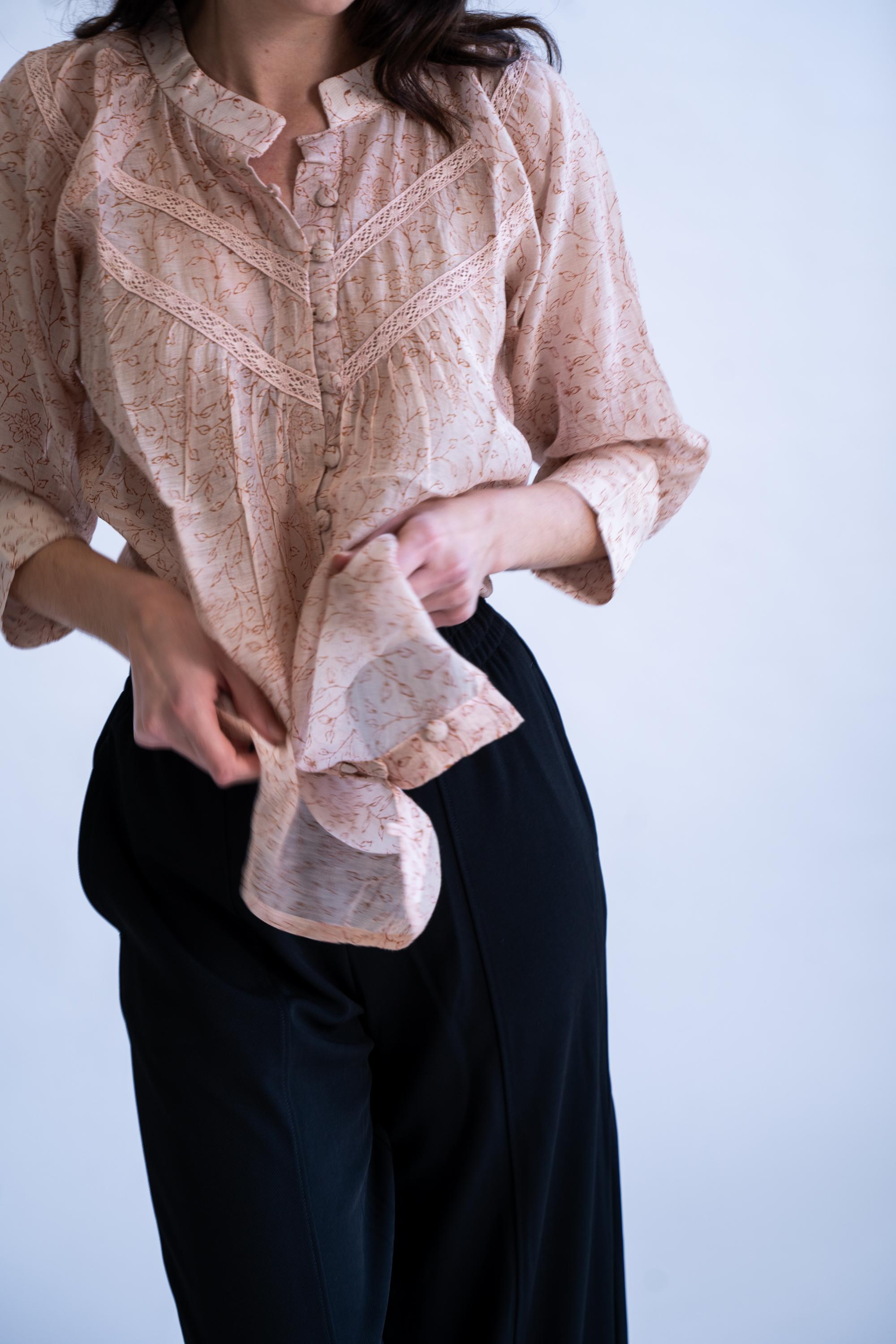 Cairo - Blend of 100% Hand-loom Cotton and Silk (Chanderi) Top